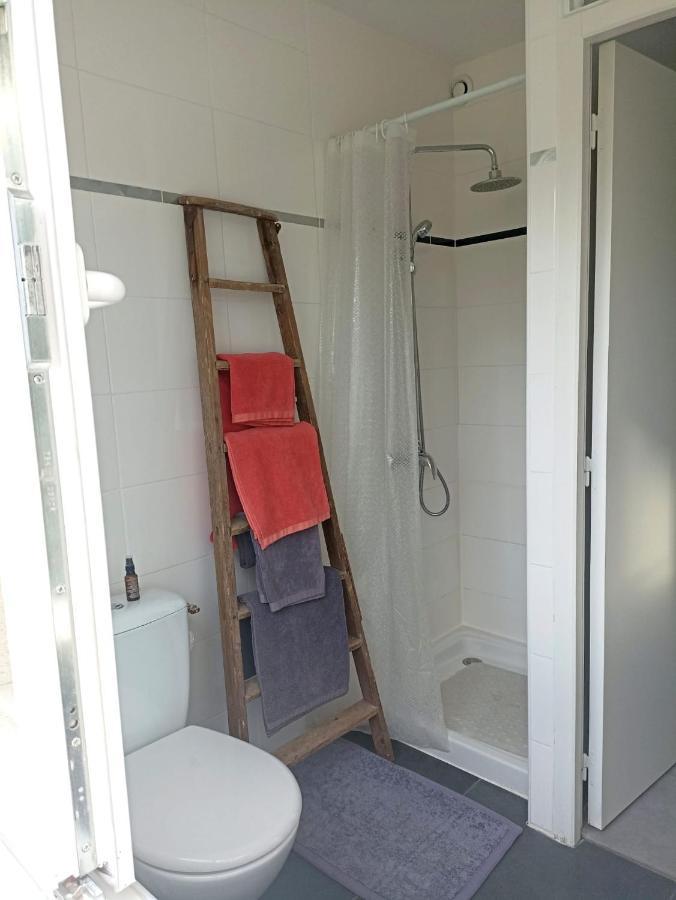 La Clematite D'Olt Apartment Saint-Come-d'Olt Bagian luar foto