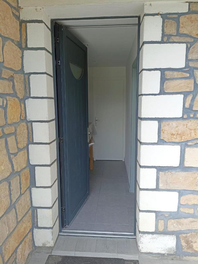 La Clematite D'Olt Apartment Saint-Come-d'Olt Bagian luar foto