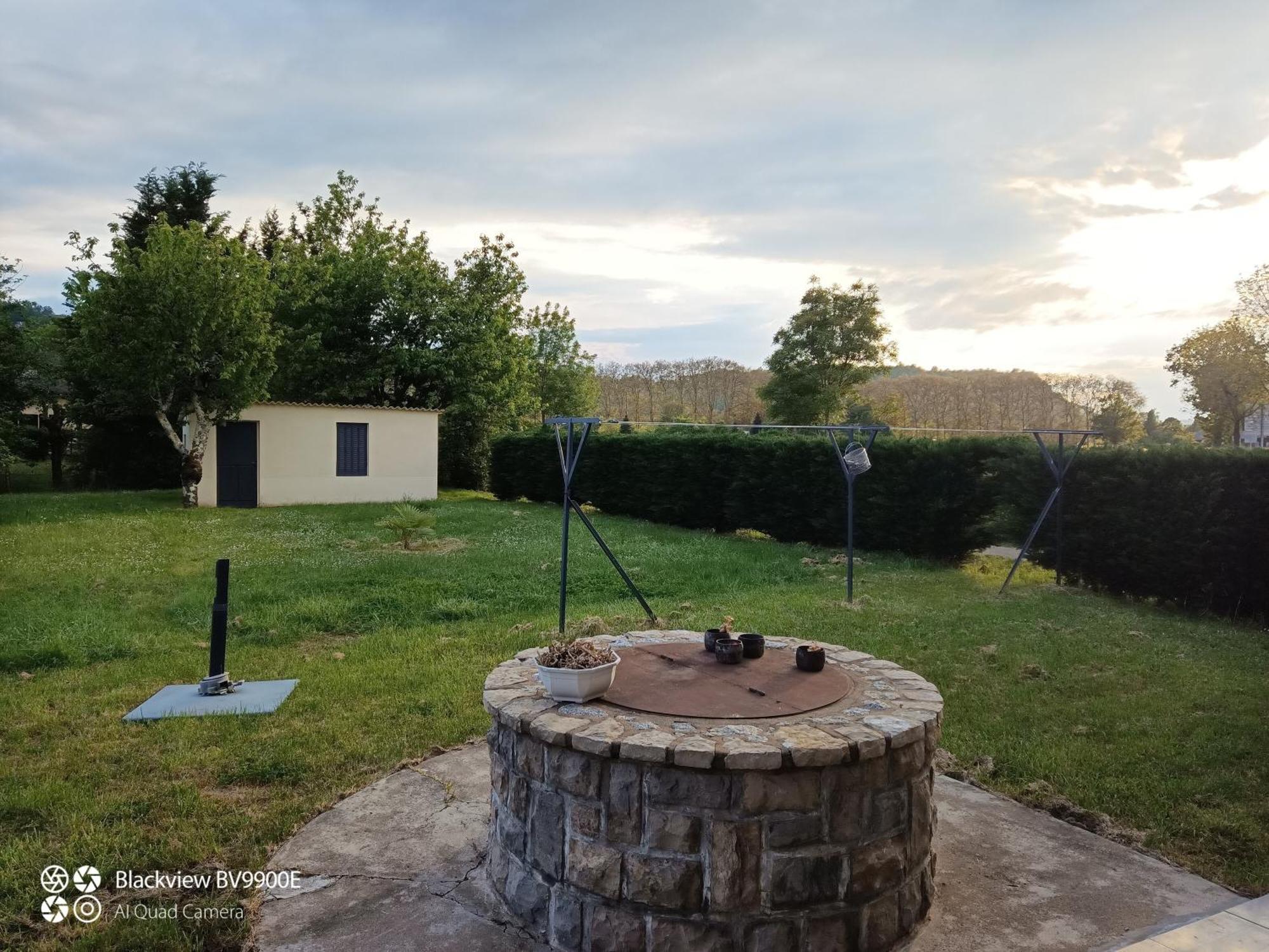 La Clematite D'Olt Apartment Saint-Come-d'Olt Bagian luar foto